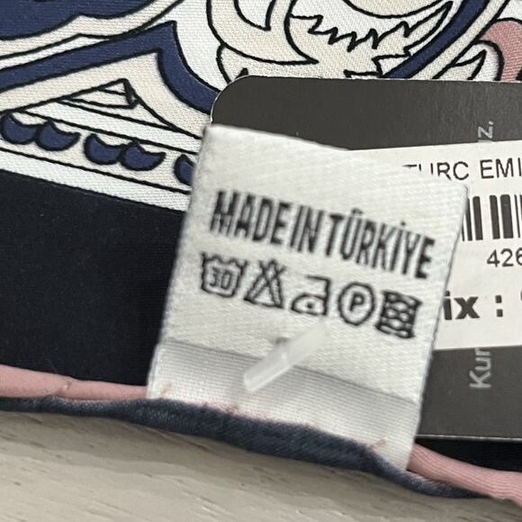 EMILYA Silk Scarf Geometric Floral Rolled Hem Navy Blue Purple NWT 40x41” - Picture 13 of 13